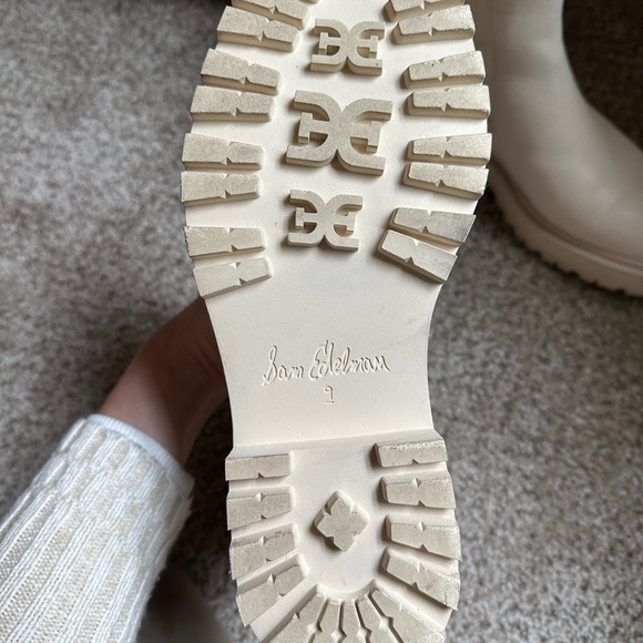 Sam Edelman LAGUNA CHELSEA BOOT - Picture 4 of 6